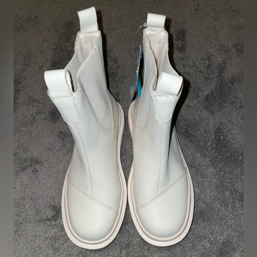 NWT TOMS Rowan Water Resistant Light Sand Leather Ankle Boots Size 5 - Picture 7 of 12